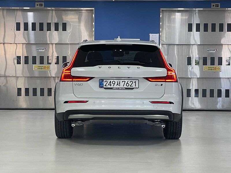Volvo  Ultra, B5 AWD 마일드 하이브리드, 가솔린, 브라이트