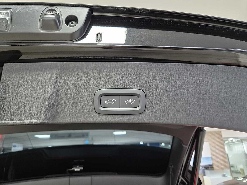 Volvo  Ultra, B4 AWD 마일드 하이브리드, 가솔린, 브라이트