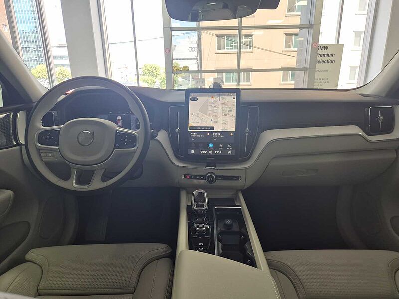 Volvo  Ultra, T8 AWD 플러그-인 하이브리드, 전기/가솔린, 브라이트