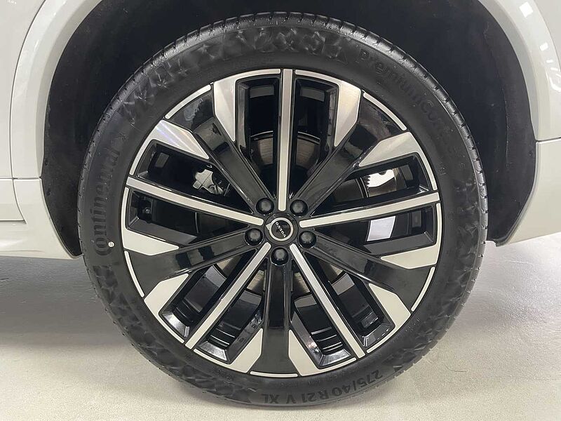 Volvo  Ultra, T8 AWD 플러그-인 하이브리드, 전기/가솔린, 브라이트, 7 좌석