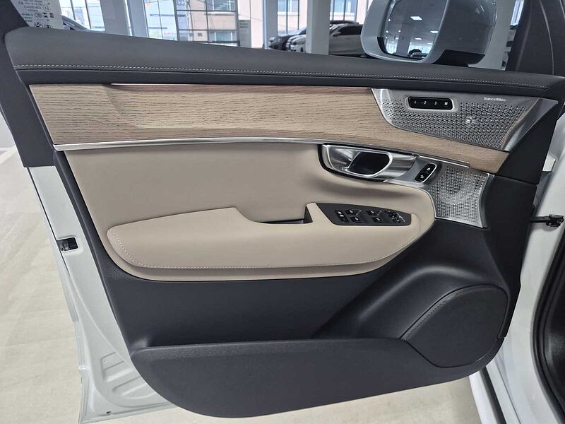 Volvo  Ultra, B6 AWD 마일드 하이브리드, 가솔린, 브라이트, 7 좌석