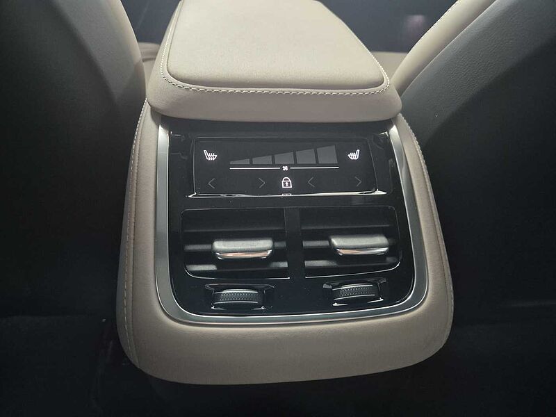 Volvo  Ultra, B6 AWD 마일드 하이브리드, 가솔린, 브라이트, 7 좌석