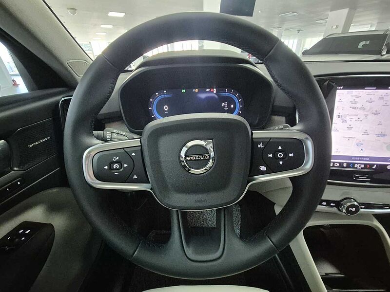 Volvo Ultra, B4 AWD 마일드 하이브리드, 가솔린, 브라이트