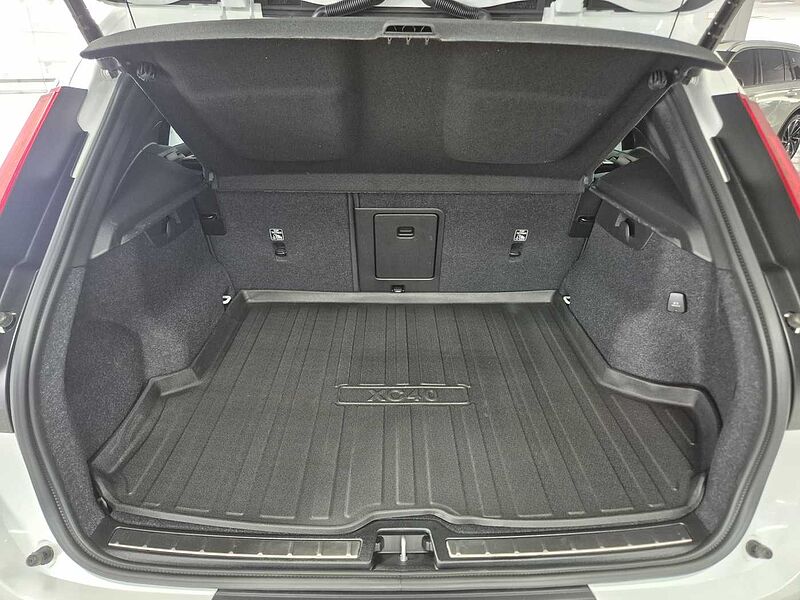 Volvo Ultra, B4 AWD 마일드 하이브리드, 가솔린, 브라이트