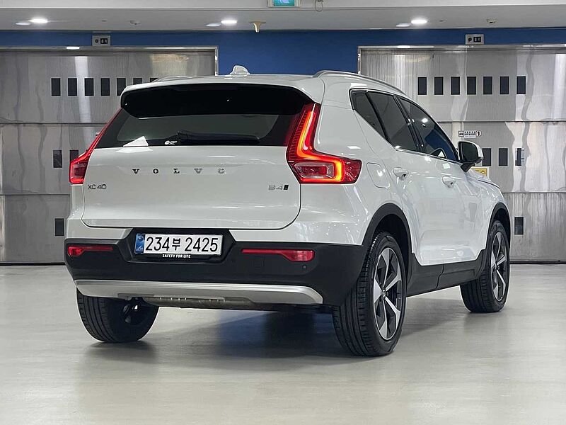 Volvo Ultra, B4 AWD 마일드 하이브리드, 가솔린, 브라이트