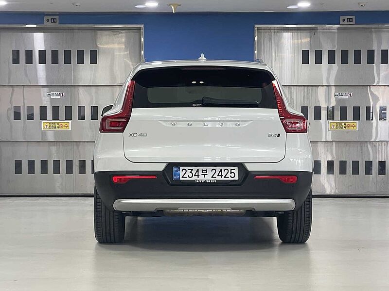Volvo Ultra, B4 AWD 마일드 하이브리드, 가솔린, 브라이트