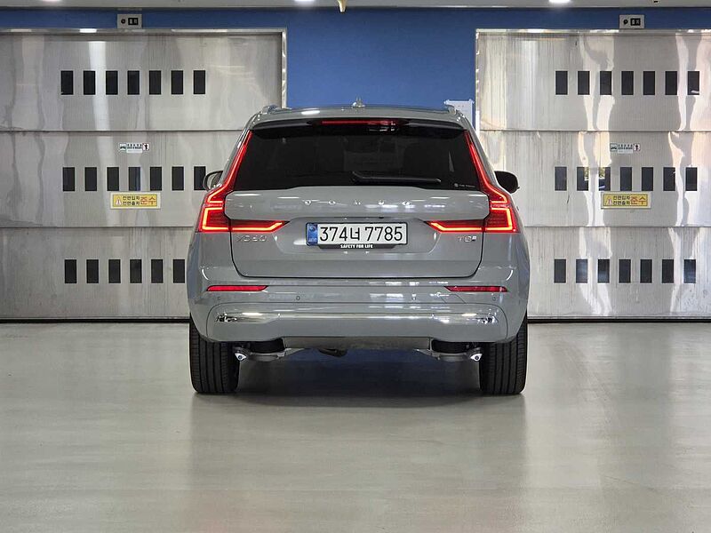 Volvo  Ultra, T8 AWD 플러그-인 하이브리드, 전기/가솔린, 브라이트