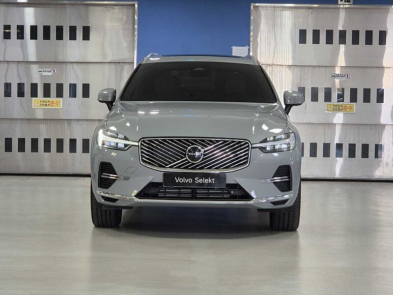Volvo  Ultra, T8 AWD 플러그-인 하이브리드, 전기/가솔린, 브라이트