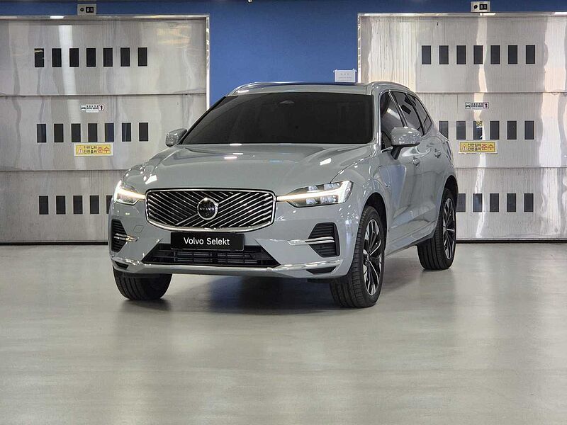 Volvo  Ultra, T8 AWD 플러그-인 하이브리드, 전기/가솔린, 브라이트