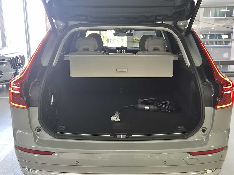 Volvo  Ultra, T8 AWD 플러그-인 하이브리드, 전기/가솔린, 브라이트